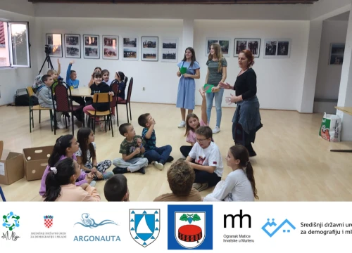 Fotografija 5 - Otvoren neformalni Klub mladih 'Kolarište' u Oklaju