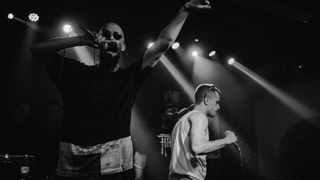 Poslušajte novi singl kultnog St!llnessa na kojem sudjeluje i šibenski Hram