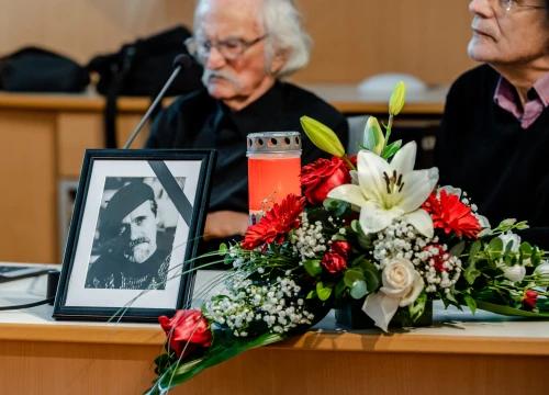 Fotografija 1 - Oproštaj od Ale Guberine: 'Bio je projektil koji je kroz naš život proletio kao dionizijska fantazija'