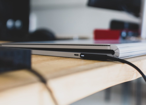 Uskoro nova pravila o zamjeni baterija na elektronskim uređajima