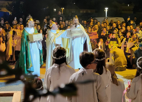 Župljani Vidika uprizorili žive jaslice i oduševili sugrađane