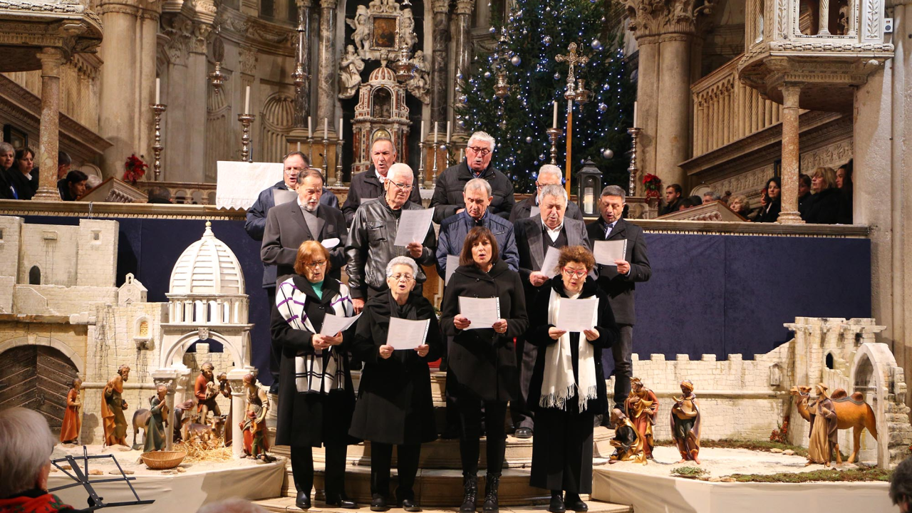 U katedrali održan božićni koncert, nastupili zborovi Šibenske biskupije