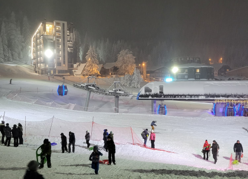Fotografija 24 - Žute podmornice gostovale u Sarajevu na 5. Zimskom međunarodnom Derby kupu 2023.