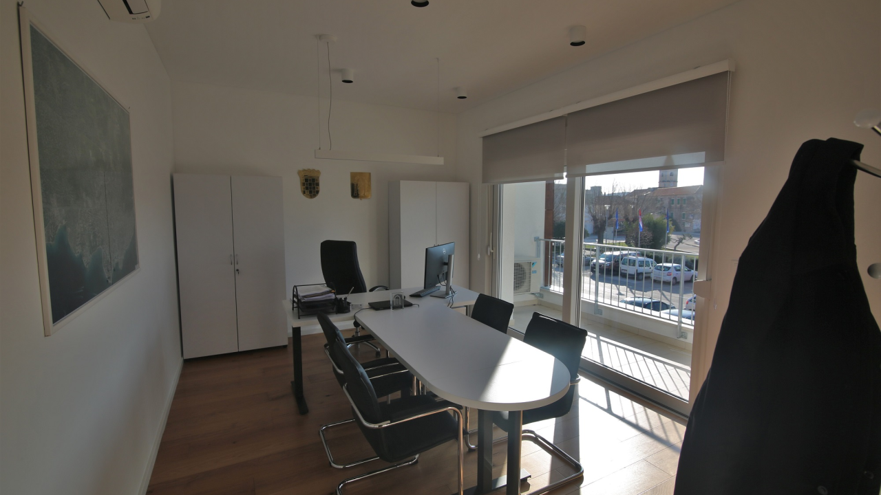 Općina preselila u nove urede: 'Nastavak izgradnje jednog novog, uređenog i prosperitetnog Pirovca'