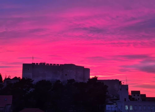 Današnji zalazak u Šibeniku bio je uistinu bajkovit