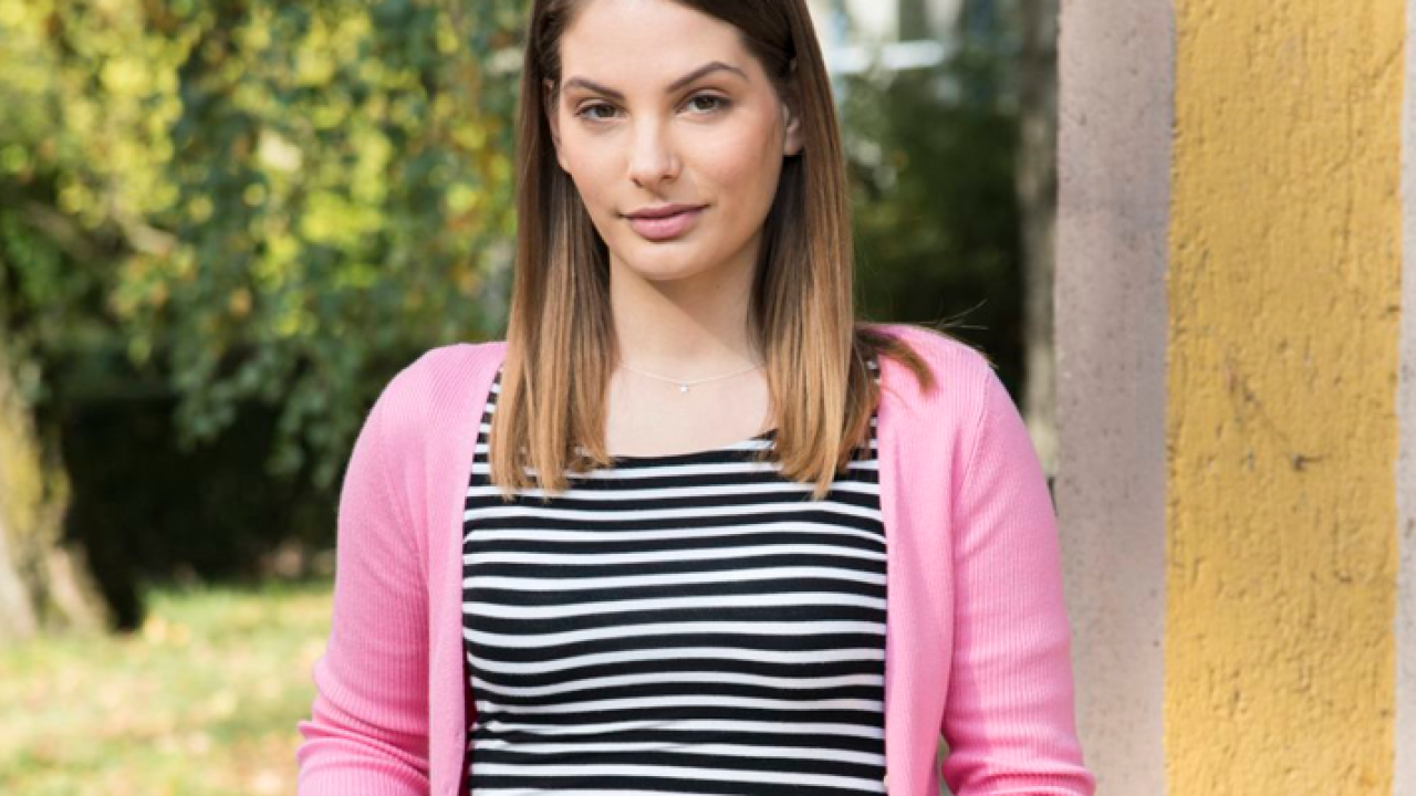 Šibenčanka Mirna Mihelčić zvijezda je serije 'Kumovi': 'Šibenski botun ne skidam s prsta'