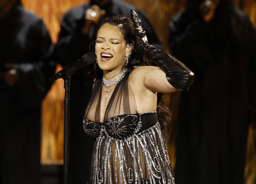 Rihanna postala najpraćenija žena na Twitteru