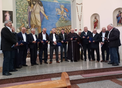 Održana 26. smotra crkvenog pučkog pjevanja Šibenske biskupije 'Puče moj' u Zatonu