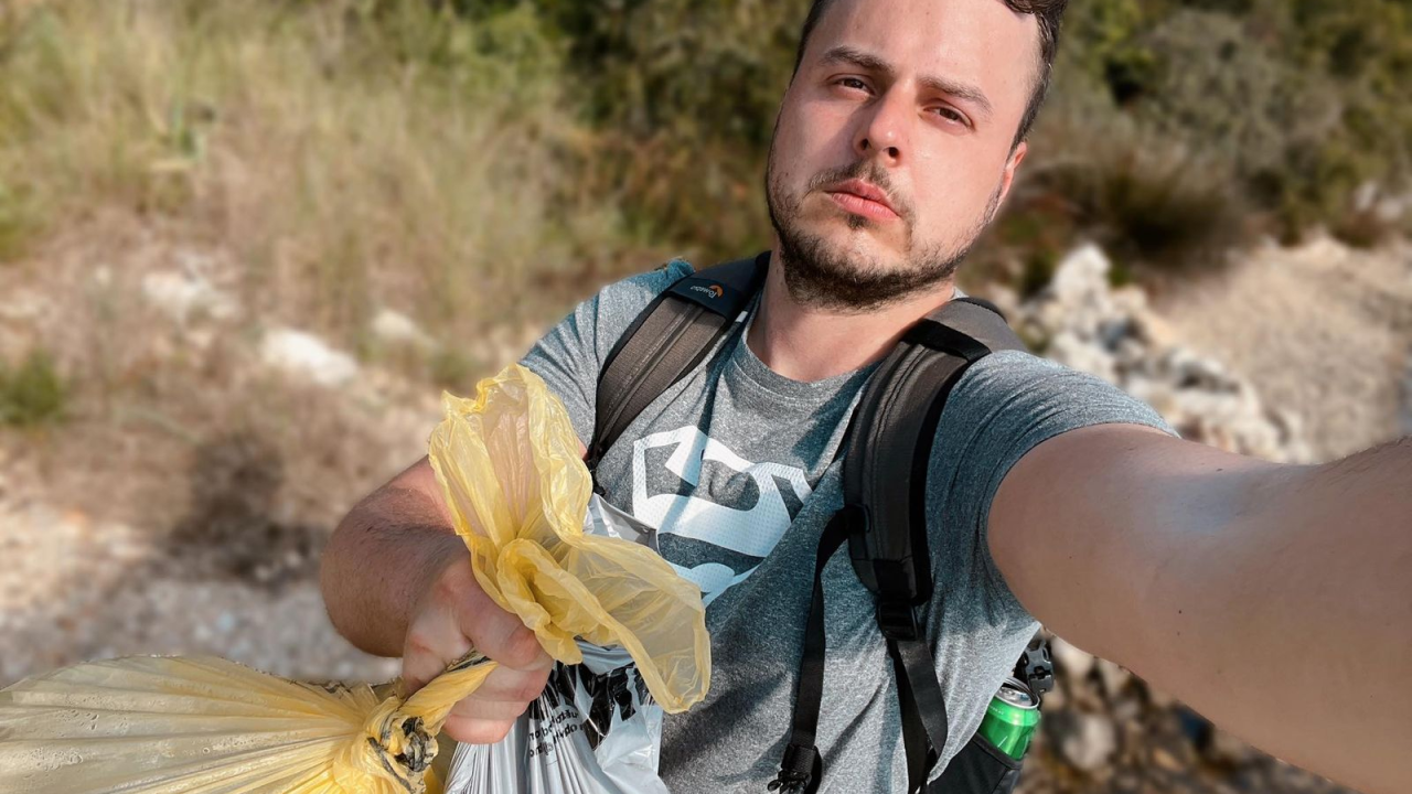 Zagrepčanin očistio plažu u Pirovcu: Ljuti me što zagađuju vlasnici zemljišta uz more