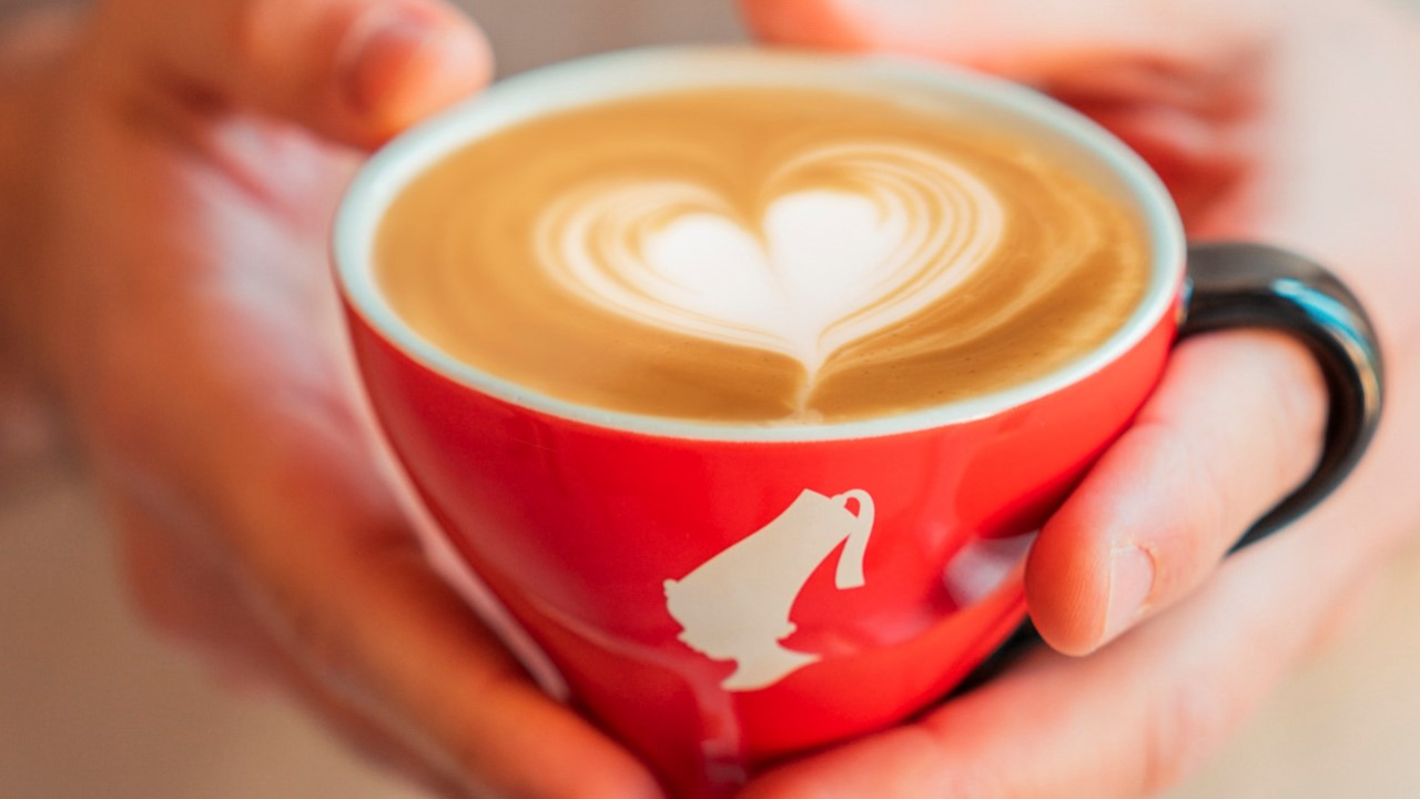 Recite hvala uz besplatnu kavu!