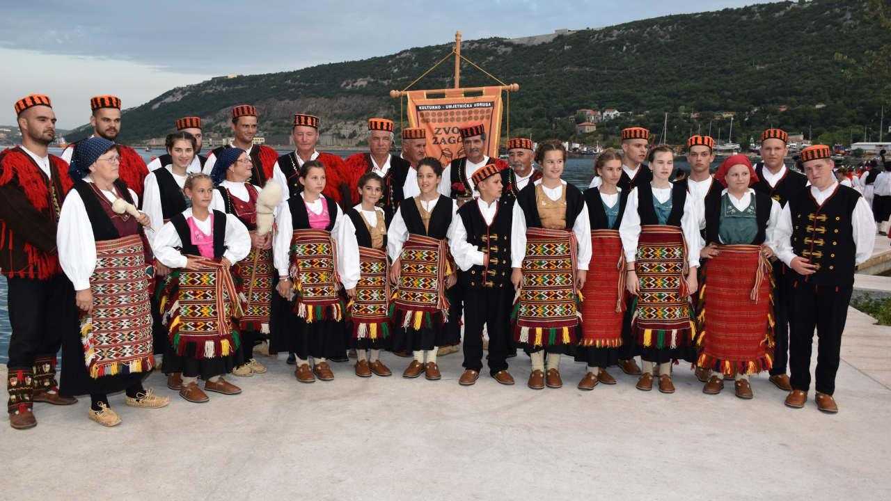 'Zvona Zagore' u emisiji 'Dobro jutro, Hrvatska' predstavljaju tradiciju pisme i kola, ali i delicije