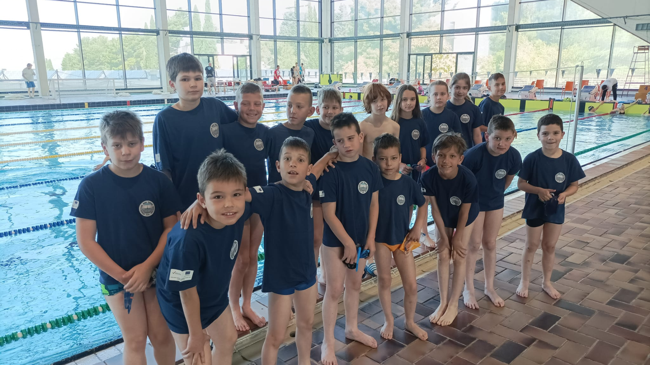 Uspjeh plivača 'Mora': Badurina, Džepina i Stegić iz Splita se vratili s medaljama