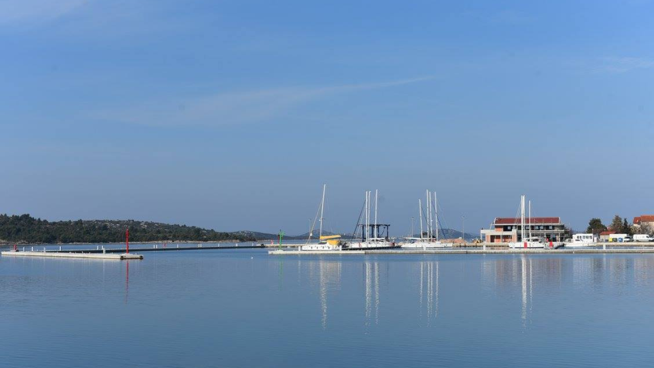 Općina Pirovac dobila 60 tisuća eura za razvoj pametnih i zelenih rješenja: Bicikli, senzori na parkingu, meteorološka stanica