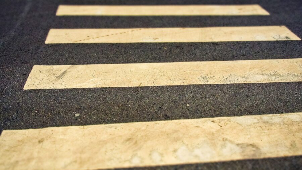 Kolnici su mokri i skliski u većem dijelu zemlje