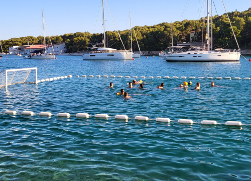 Vaterpolski turnir 'Fraust Vrančić' za mlađe uzraste u Prvić Luci