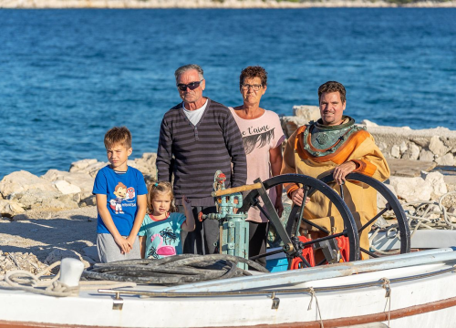 Obitelj Tanfara dala je generacije spužvara: 'To je kruh sa sedam kora, ali ljubav prema tome naslijedio je i naš sin'