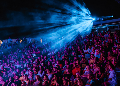 Mlade šibenske glazbene snage pridružuju se Benjaminu Clementineu na pozornici Tvrđave sv. Mihovila!
