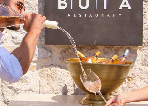 Fotografija 8 - Uživajte u vrhunskoj vinskoj kapljici na 'Rose Flavor Fusionu' u Bute!