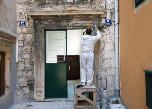 Društvo Juraj Dalmatinac obnavlja renesansno-barokni portal u Ulici don Krste Stošića