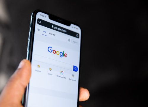 Počinje suđenje protiv Googlea zbog optužbi za stvaranje monopola