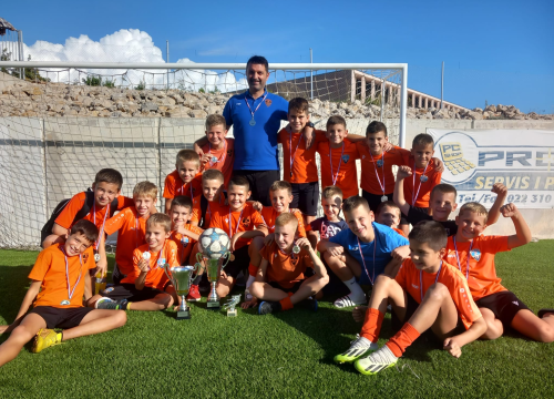 Šibenik do dvije medalje na memorijalu 'Marinko Kardum': Mlađi pioniri prvi, tići drugi