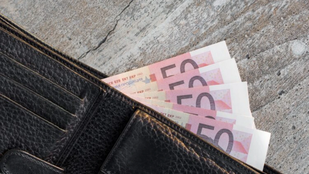 Provjerite koliko je Hrvatima narasla plaća u godinu dana