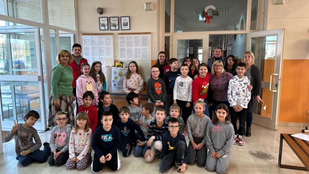 Crveni križ Vodice i solidarnost na djelu: Akciji se pridružile i osnovne škole