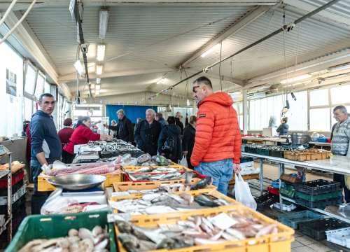 Petkom se posti, ali iznimno i ove nedjelje: Peškarija u Šibeniku radit će i na Badnji dan pa stignete po ribu