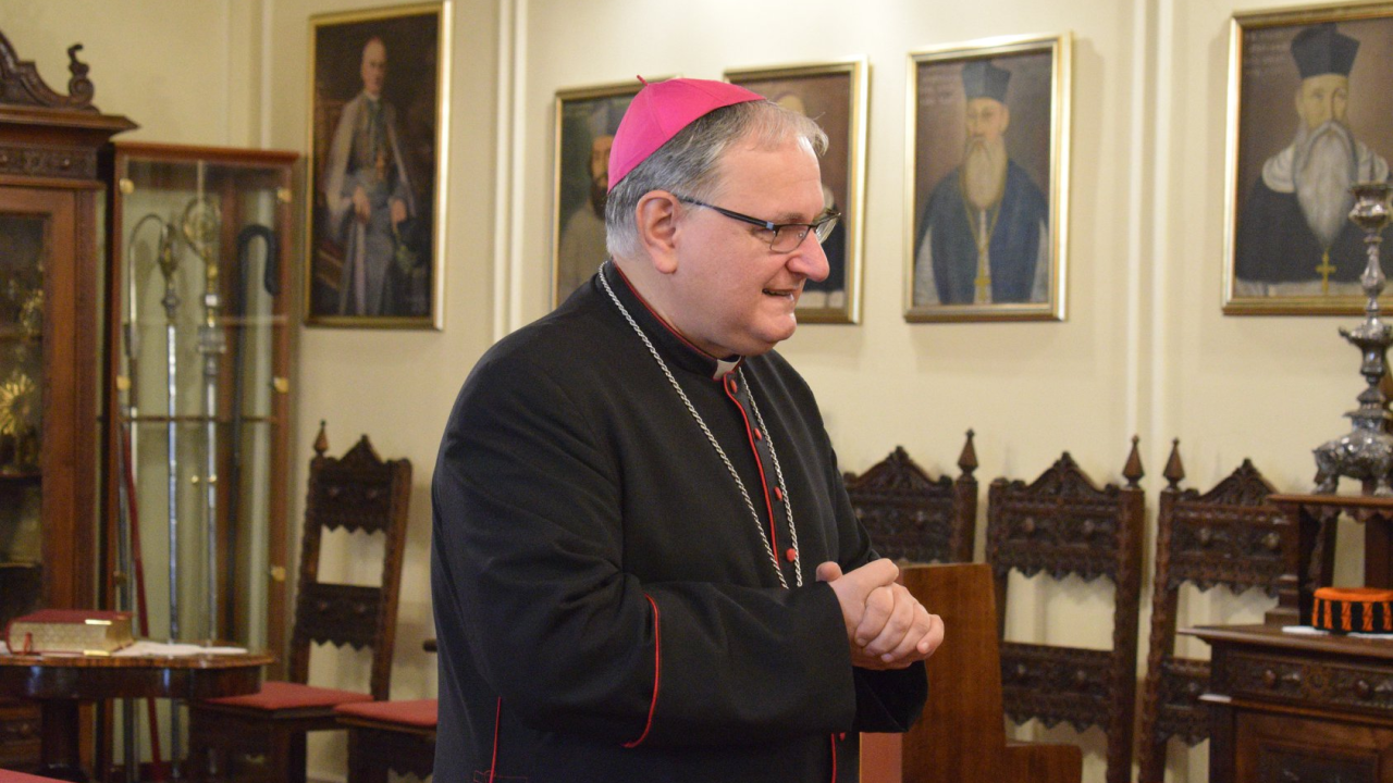 Božićna poruka šibenskog biskupa Tomislava Rogića