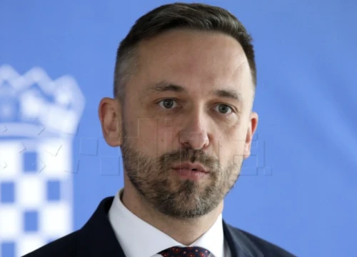 Piletić: Grbin poput Grincha neosnovano plaši umirovljenike