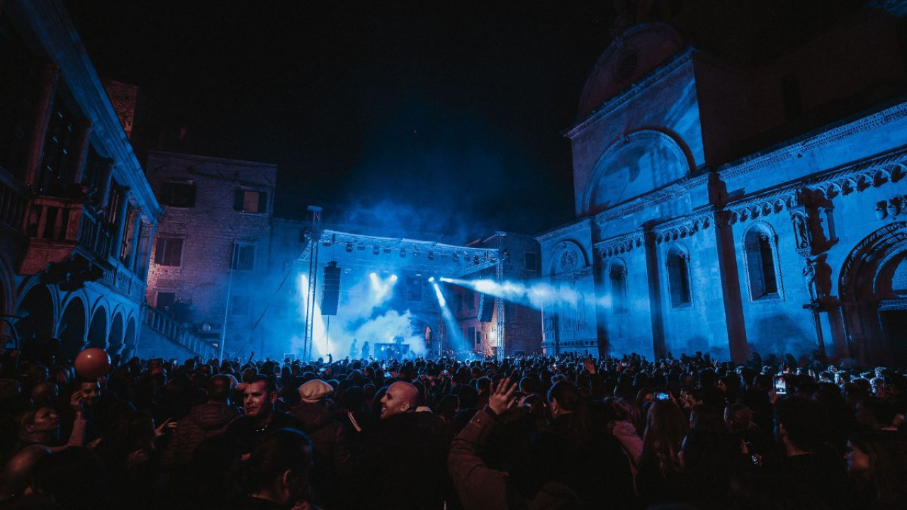 Vanserijskim koncertom Parova Stelara Šibenik uplesao u novogodišnji vikend!