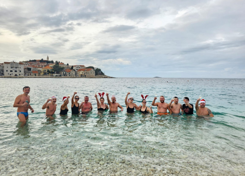 Novogodišnja banjada u Primoštenu