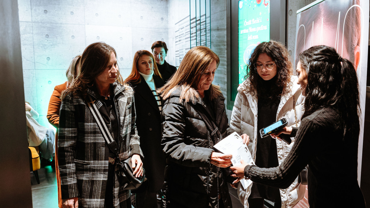 Prvo ovogodišnje filmsko gostovanje u Kući Arsen, a gledamo i film nagrađen Zlatnim globusom!