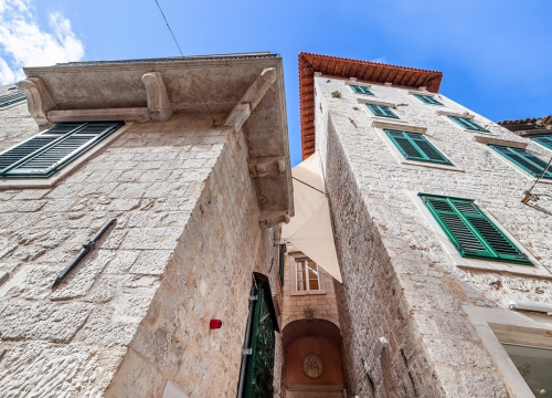 Prva likovna kolonija Udruge likovnih amatera 'Tempera' donijet će izložbu u Civitas Sacri