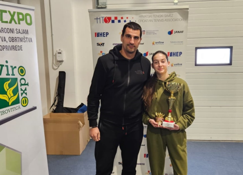 Prvakinja Hrvatske U16 Nika Bumbak pozvana u reprezentaciju: 'Ne mijenjam stil igre ni kad se lomi meč'