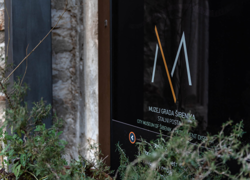 U Muzeju grada Šibenika predstavljanje brošure 'SUHOZIDI – kamena čuda u jednostavnim riječima'