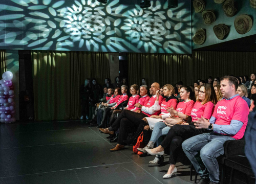 Fotografija 7 - Na skupu o vršnjačkom nasilju župan Jelić priznao: 'I ja sam bio žrtva nasilnika, to nosi brojne frustracije'