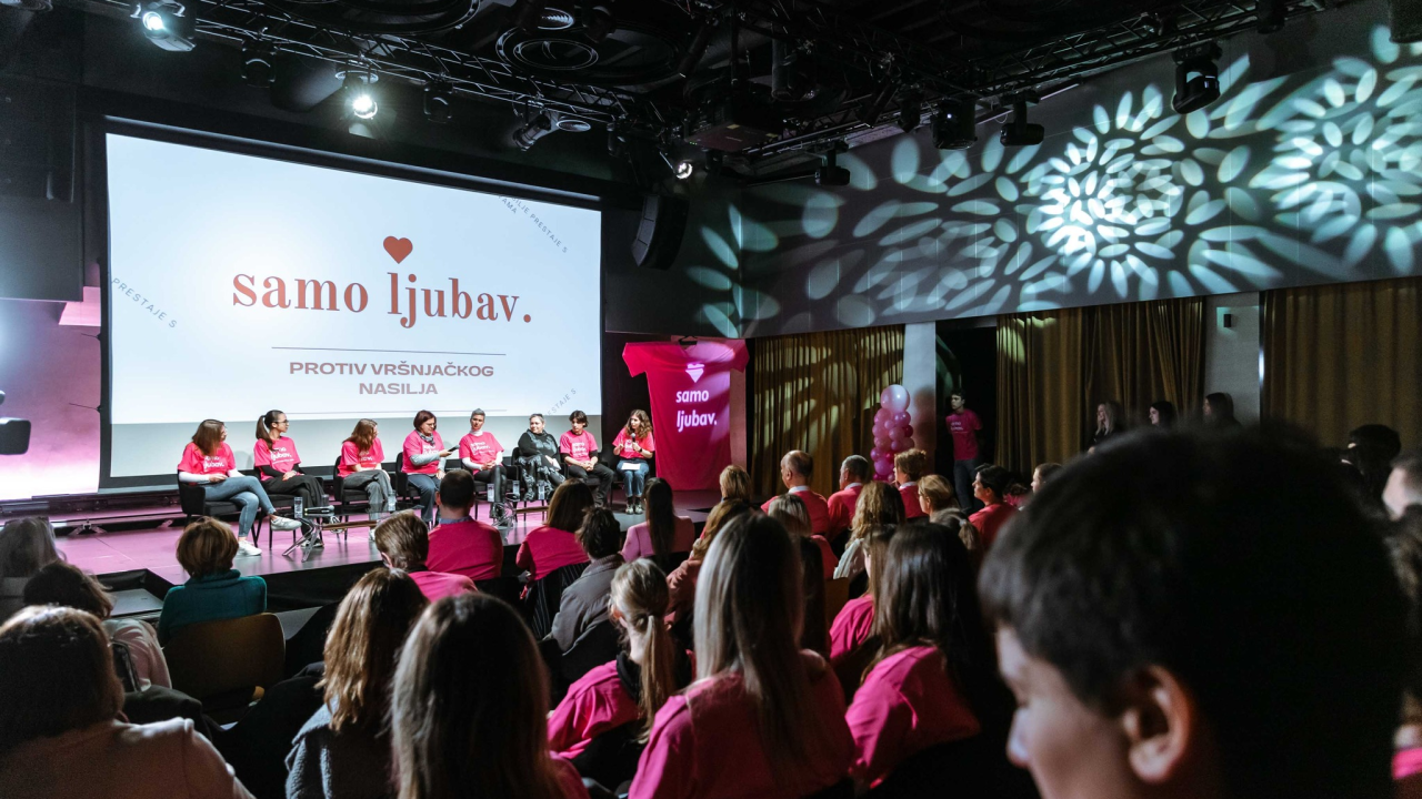 Na skupu o vršnjačkom nasilju župan Jelić priznao: 'I ja sam bio žrtva nasilnika, to nosi brojne frustracije'