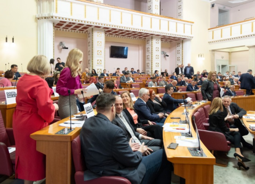 Protiv raspuštanja Sabora 78 zastupnika, 59 za