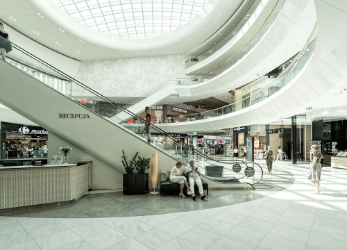 Dvojac u zagrebačkom centru potrošio 1800 eura krivotvorenih novčanica