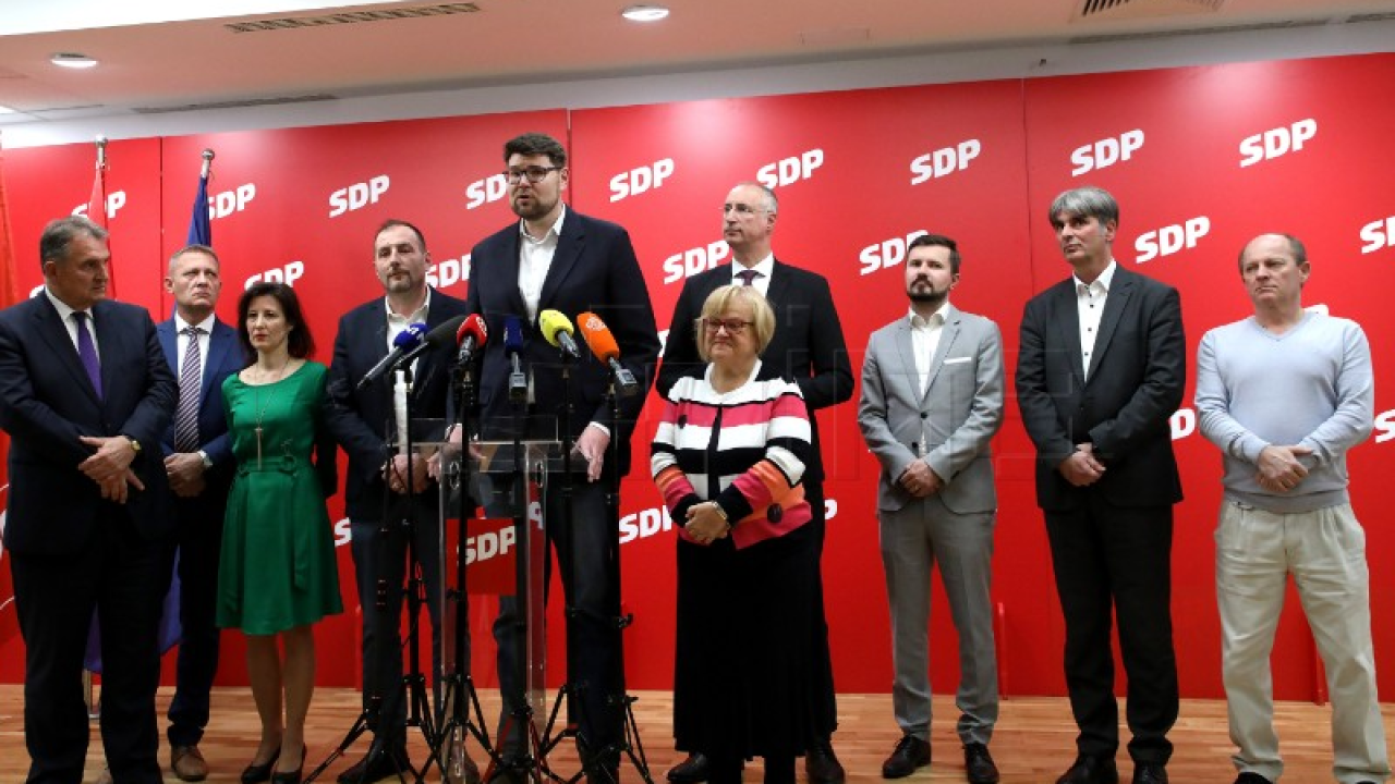 Deset stranaka ljevice i centra potpisalo koaliciju 'Za bolju Hrvatsku'