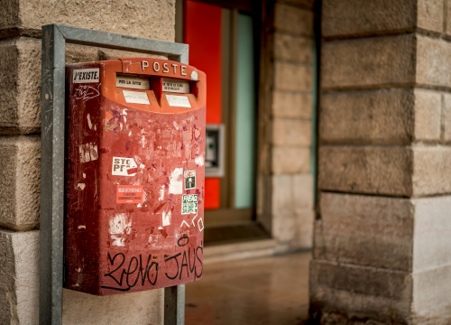 Paket od Napulja do Zagreba putovao čak dva godišnja doba