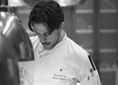 Tišnjaninu Bartolu ljubav prema kuhanju prenijela je baka, a danas je kuhar u luksuznom restoranu: 'Odricanja ima, ali je uspjeh nagrada'