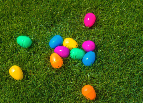 Sedam prirodnih boja uz koje će svaka pisanica biti posebna