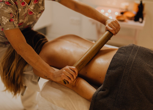 Maderoterapija: Kako se izvodi i koje su prednosti ove drevne tehnike protiv celulita?