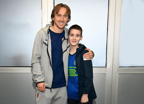 Susret Modrića i Jana, žrtve vršnjačkog nasilja koji poručuje: 'Borite se riječima, a ne šakama'