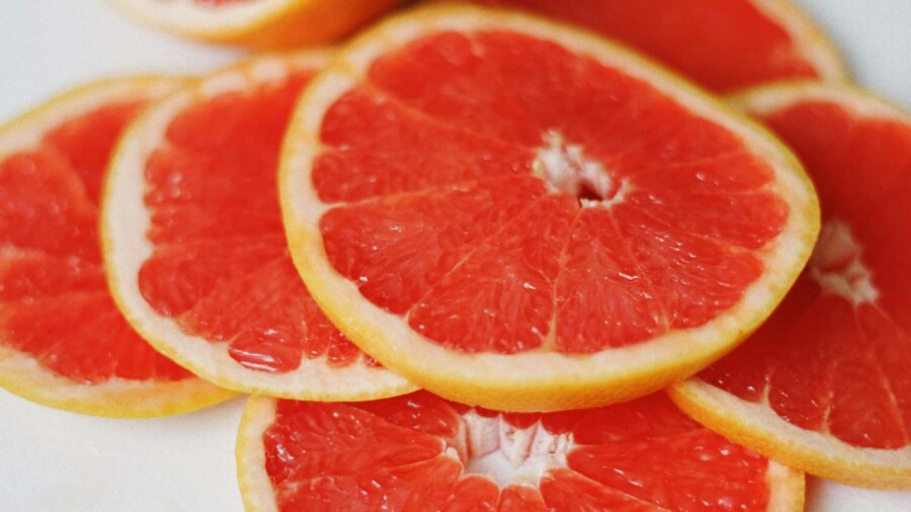 Izbjegavajte ovo voće ako pijete lijek za snižavanje kolesterola