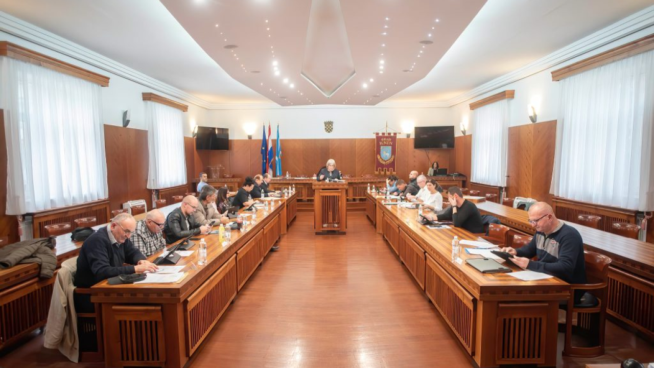 Kninjanima za rođenje prvog djeteta 800 eura jednokratne pomoći