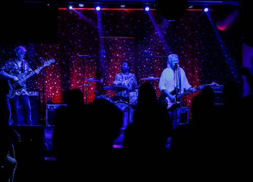 Legendarni blues glazbenik Norman Beaker ponovno stiže u Azimut