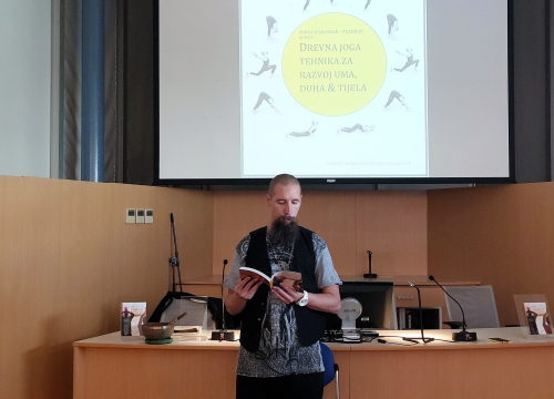 Leonardo Gospodnetić u knjižnici predstavio novu knjigu